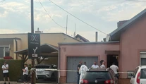 FOTO+VIDEO: V Šamoríne zasahovala polícia. V dome mal byť mŕtvy muž, tragédii vraj predchádzala hádka