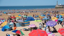 Horúčavy v Európe zabíjajú. Meteorológovia varujú, že to najhoršie ešte len príde