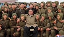 Kim Čong-un dohliadal na ďalšie vojenské cvičenie
