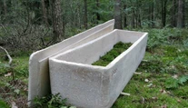 Ich popularita stále rastie. Počuli ste už o pochovávaní v „živej truhle"?