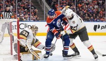 VIDEO: Edmonton nepotreboval gólový príspevok najväčších hviezd. Skinner zatiahol roletu a Oilers majú výhodu