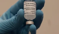 Holandsko pozastavilo očkovanie vakcínou od firmy AstraZeneca
