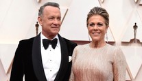 Tom Hanks sa s manželkou po uzdravení už vrátili do Los Angeles