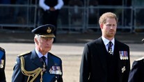 Šanca na zmierenie? Kráľ Karol vraj uvažuje o napravení vzťahu s Harrym