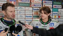 Krásny príbeh u posledného v Extralige: Otec si zahral so synom. Keď skóroval, kričal až sa mu hlava točila