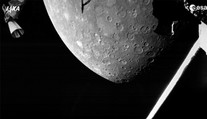 Európsko-japonská vesmírna sonda BepiColombo vyhotovila snímky Merkúru