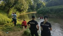 V rieke Topľa sa utopil 9-ročný chlapec. Ide už o tretiu obeť tento týždeň