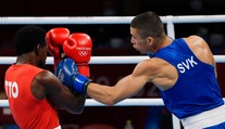 Boxer Csemez postúpil do osemfinále: Jednoznačné víťazstvo