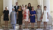 Na stretnutí prvých dám nechýbal ani manžel luxemburského lídra