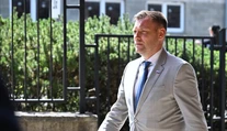 „Stavte svoj majetok, že Kuffa minister nebude.“ Taraba odmietol, že by v najbližšej dobe opustil ministerské kreslo