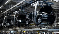 V slovenskom Volkswagene prídu o prácu stovky ľudí. Rozhodnutie však nesúvisí s Trumpovými clami