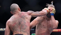 VIDEO: Kopanec do hlavy ukončil Procházkove sny o svetovom titule v UFC. Pereira ho poslal k zemi v druhom kole