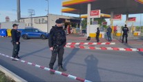 Streľba na čerpacej stanici v Trenčíne má dohru. Polícia zadržala dvoch mužov