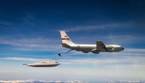 Najmodernejší americký stealth bombardér zvládol kľúčový test