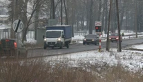 VIDEO: Pre pár desiatok sekúnd riskujú Slováci život. Z toho, čo sa deje na priecestiach, zostáva rozum stáť