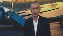 Slováci štyri hodiny čakali zavretí v lietadle bez klimatizácie. Bývalý pilot vidí najväčšiu chybu v zlej komunikácii