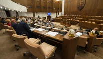 Najnovší prieskum: Do parlamentu by sa dostala aj SMK-MKP