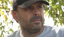 Za bieleho dňa ho napadol údajne mačetou. Súd rozhodoval, či útočníka z Bánoviec nad Bebravou nechá na slobode