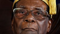 Zimbabwiansky prezident Robert Mugabe odstúpil, ľudia oslavujú