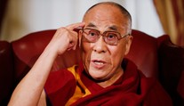 Dalajlámu hospitalizovali kvôli infekcii v oblasti hrudníka