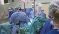 Nemci vyšetrujú obludný prípad: Zabíjala falošná anestéziologička