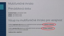 V tejto dedine rozdelili ihrisko zvlášť pre Rómov a zvlášť pre ostatných