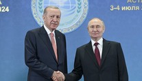 Erdogan telefonoval s Putinom: Turecko je pripravené na mierové rokovania Ruska s Ukrajinou