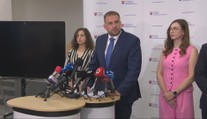 Tajnosti okolo záchrankového tendra pokračujú. Minister Šaško nechce ukázať výsledky ani mená členov komisie