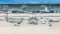 Zamestnanci jedného z najväčších európskych letísk sa nakazili maláriou. Jeden ochoreniu podľahol
