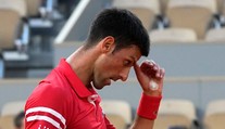 Djokovič druhým finalistom dvojhry, vyradil obhajcu Nadala