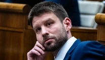 Prieskum na netradične veľkej vzorke ovládlo Progresívne Slovensko. Bez Matoviča by však vládu nezložilo