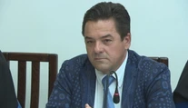 Dvojica sudcov z komunikácie z Threemy sa postavila pred komisiu Súdnej rady