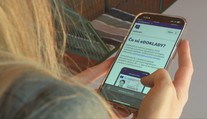 Aplikácia rezortu vnútra čelí kritike. Tisícom ľudí vraj hrozí zneužitie osobných údajov