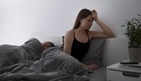 Koľkokrát je normálne sa v noci zobudiť? Záleží od veku