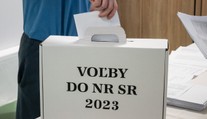 Strany súperili aj o milióny eur zo štátneho príspevku. Výpočty ukázali, o koľko si prilepšia