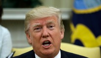 Trump pochválil Kimovo rozhodnutie odložiť plány útoku na Guam
