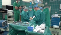 Prevratná operácia v Martine. Diabetičke pomohli zbaviť sa po 40 rokoch trápenia s inzulínom