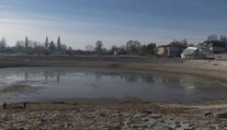 Oravskú priehradu zrejme znečisťujú odpadové vody. Kúpanie môže byť pre niektorých ľudí nebezpečné