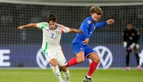 Liga národov: Šláger vo francúzskom Parku princov ovládli Taliani. Belgicko dvoma gólmi potiahol De Bruyne