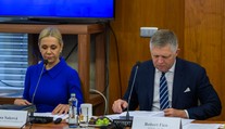 Colná vojna, rastúca Čína a zaostávajúce Slovensko. Vláda rokovala s hlavami automobiliek o situácii v sektore