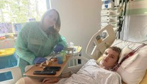 Lekár tvrdí, že prežil vlastnú smrť. Tomáš (17) dostal kiahne, v nemocnici sa prebudil bez nôh
