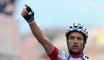 Zahynul na bicykli! Víťaza Giro d'Italia 2011 usmrtil kamión