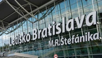 Letnú sezónu na bratislavskom letisku odštartovala nová linka. Prví cestujúci ňou odleteli k slovenskému moru