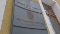 V Nemšovej si obyvatelia budú opäť voliť primátora