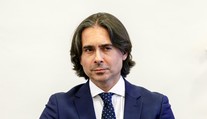 Bývalý generálny riaditeľ SND Matej Drlička má záujem o nový post. Chce šéfovať známemu bratislavskému divadlu