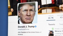 Trump zdieľal na Twitteri protimoslimské videá britskej krajnej pravice