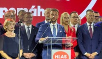 Hlas tvrdí, že si novú centrálu prenajíma. Okolo budovy sa nedávno diali zmeny vo vlastníckej štruktúre