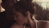 Je v tom až po uši. Najzamilovanejšia fotka J.Lo s novou láskou