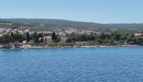 Autom, vlakom a po novom už aj letecky. Na tento chorvátsky ostrov sa viete dostať za dve hodiny
