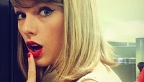 Taylor Swift má doma poriadneho svalovca. Zverejnil sexy fotku